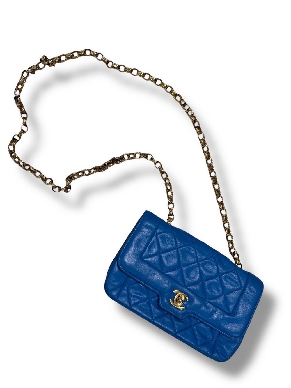 CHANEL Blue Quilted Lambskin Crossbody with Gold Chain - Picture 2 of 13